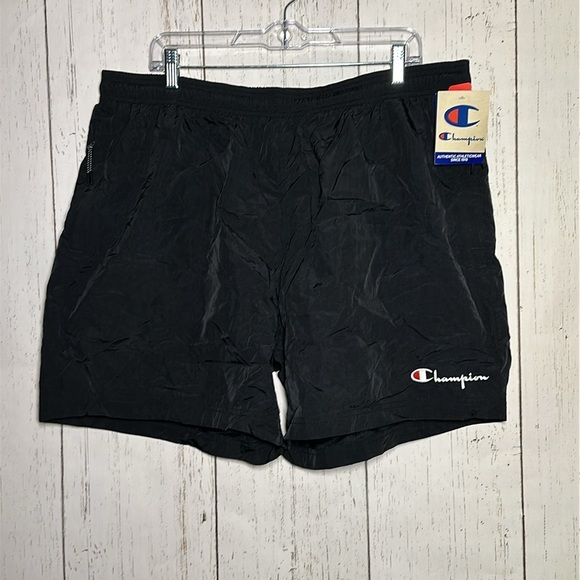Champion 6 Inch Logo Embroidered Nylon Black Warm Up Swishy Short Size XXL - Picture 1 of 6